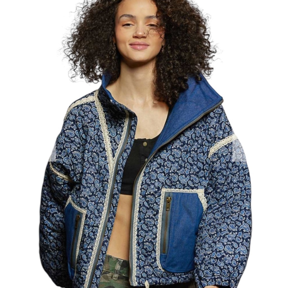 POL 🌼 Blue and Cream Reversible Patterned Puffer Jacket